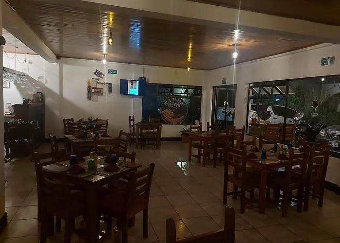 Alisson Hotel Y Restaurant